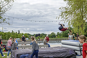 Symbolbild AirTrack Bewegungswelt beim Landesturnfest 2022 in Lahr